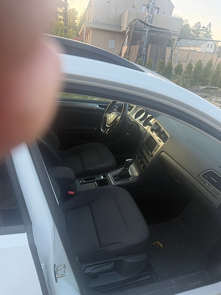Volkswagen Golf VII 5 of 7
