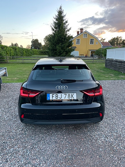 Audi A1 4 of 10