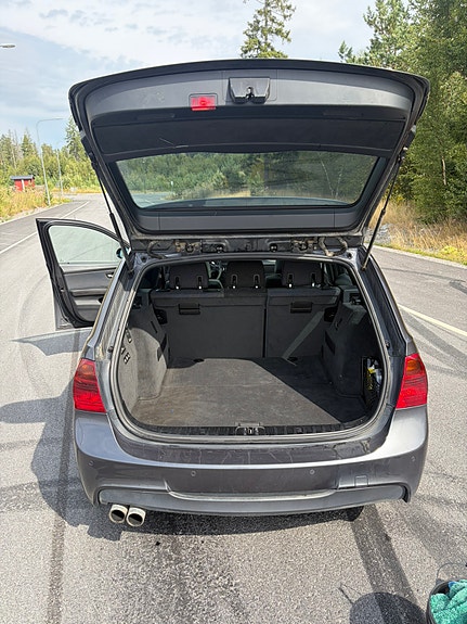 BMW 325d 7 of 7