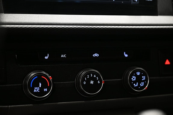 Volkswagen Transporter 21 of 30