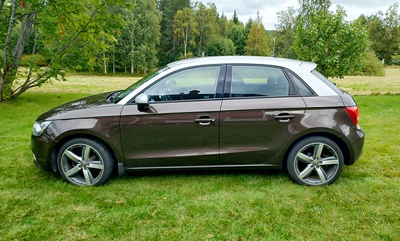 Audi A1 3 of 9