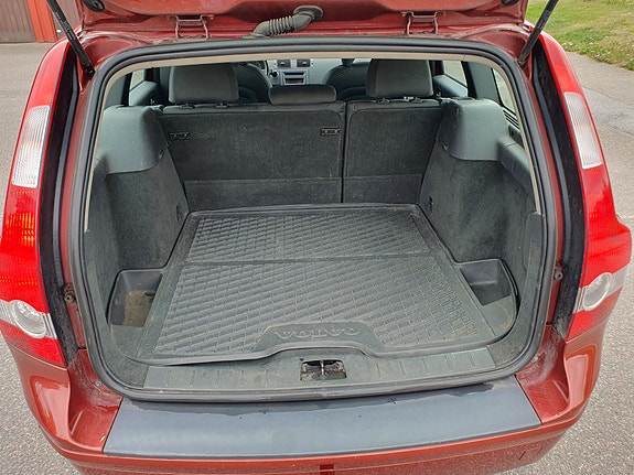 Volvo V50 6 of 8