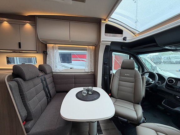 Kabe TM NOVUM N750 LGB Långbäddar - Mercedes - Taksäng - Automat - Alde - Lyx 8 of 22