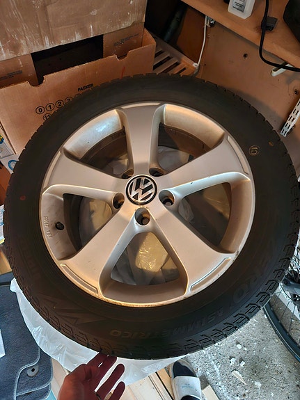 Volkswagen Passat 17 of 18