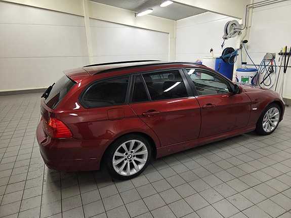 BMW 320d 6 of 9