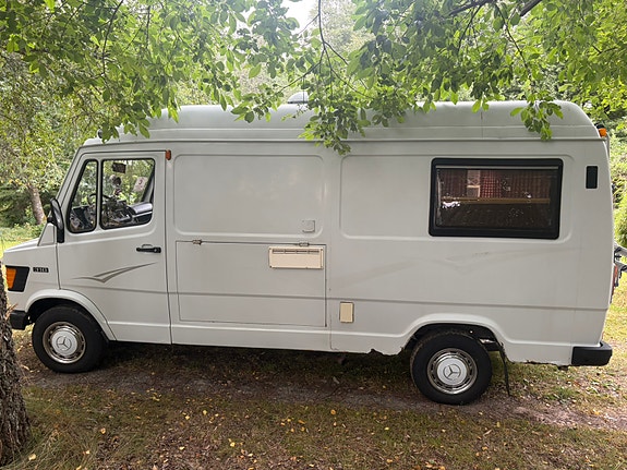 Mercedes-Benz TN 310 4 of 9