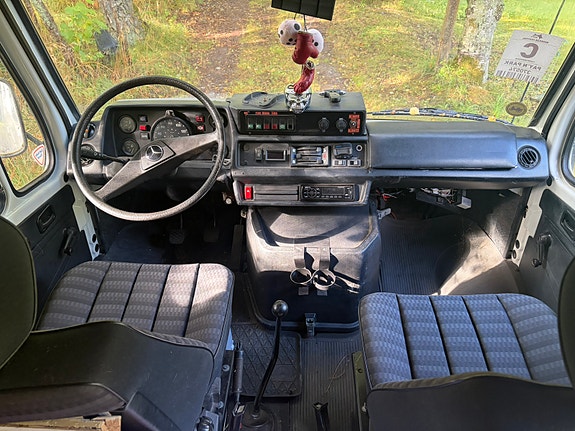Mercedes-Benz TN 310 5 of 9