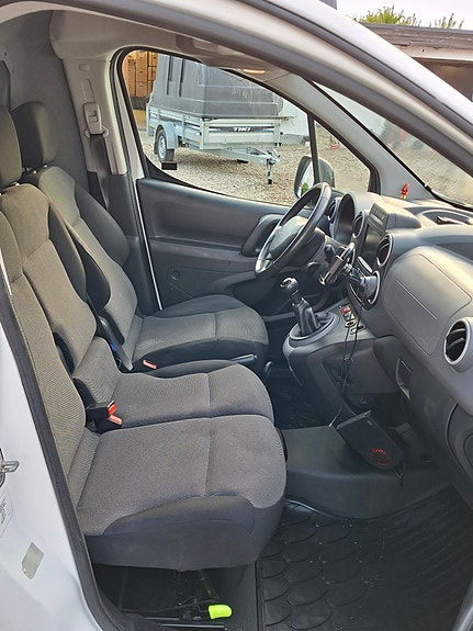 Peugeot Partner 5 of 5