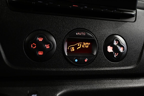 Renault Master 18 of 29