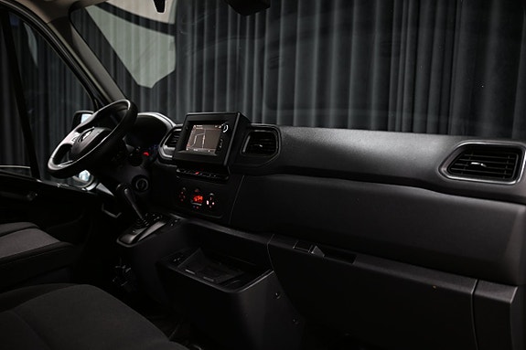 Renault Master 25 of 29