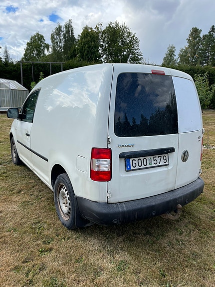 Volkswagen Caddy 2 of 8