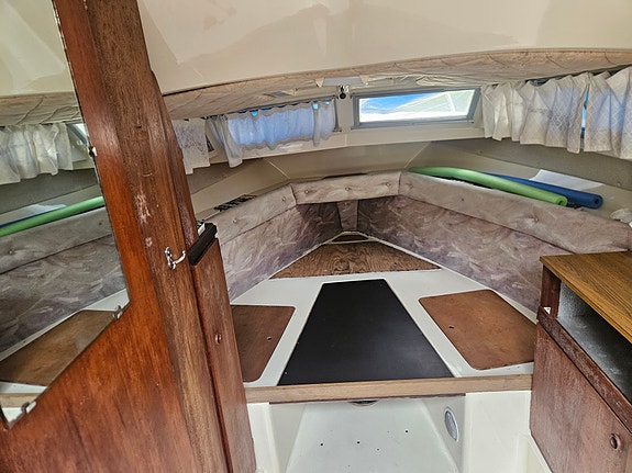 Fairline Holiday 23 5 of 7