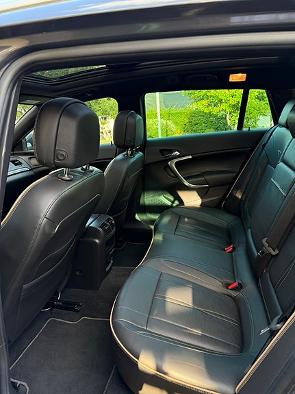 Opel Insignia 8 of 10