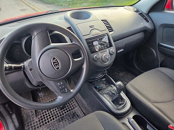 Kia Soul 6 of 8