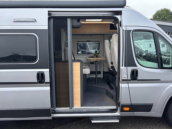 Adria TWIN Select 640 SLB - NYHET - Långbädd - Dieselpanna - Golvvärme - Automat- 8 of 19