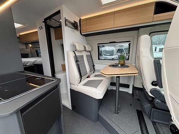 Adria TWIN Select 640 SLB - NYHET - Långbädd - Dieselpanna - Golvvärme - Automat- 9 of 19