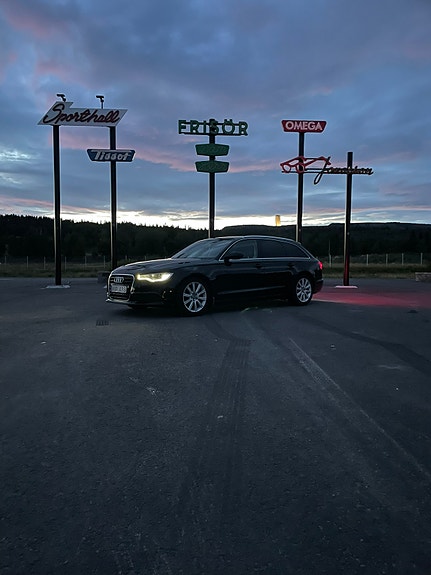 Audi A6 2 of 5
