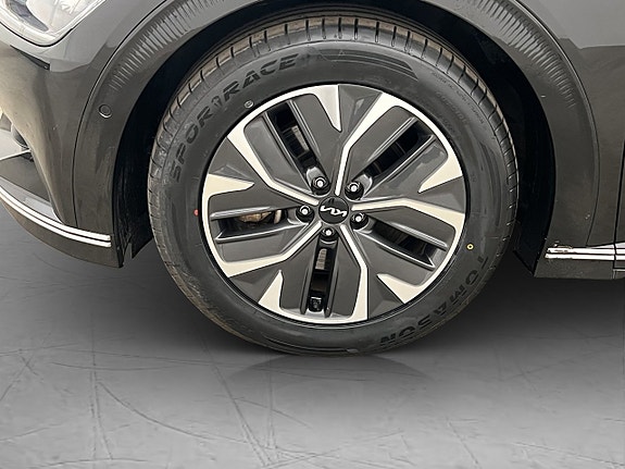 Kia EV6 29 of 30