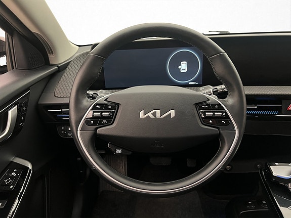 Kia EV6 11 of 30