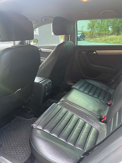 Volkswagen Passat Alltrack 6 of 7