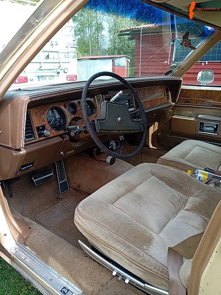 Buick Electra 4 of 7