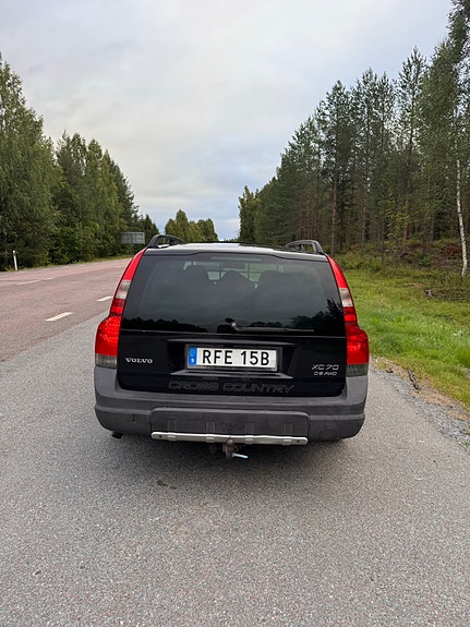 Volvo XC70 9 of 12