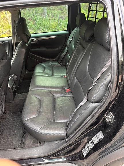 Volvo XC70 10 of 12