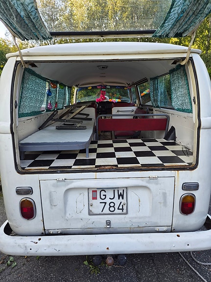 Volkswagen T2 14 of 14
