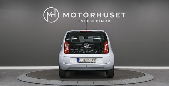 Volkswagen UP! 5 of 17