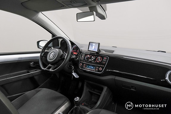 Volkswagen UP! 10 of 17