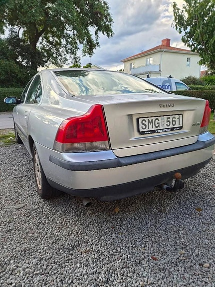 Volvo S60 4 of 7