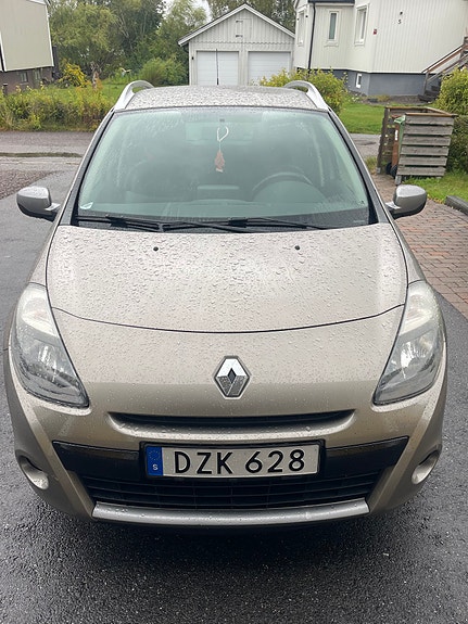 Renault Clio 5 of 6
