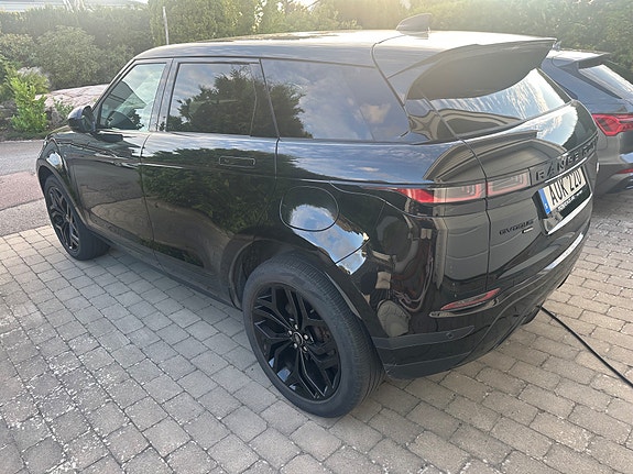 Land Rover Range Rover Evoque 3 of 13