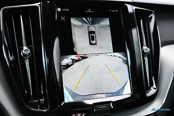 Volvo XC60 15 of 24