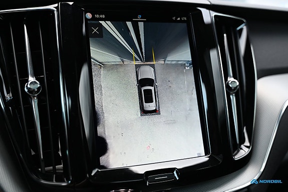 Volvo XC60 14 of 24
