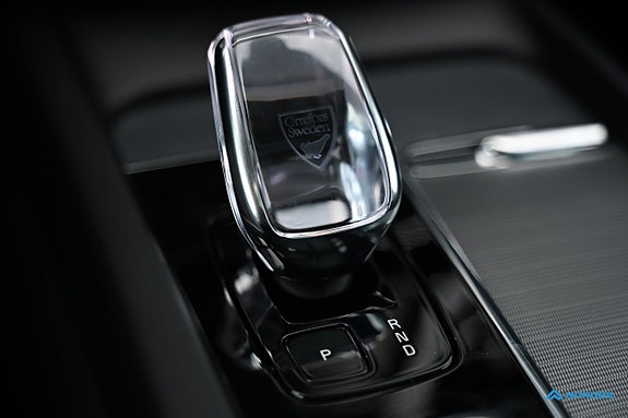 Volvo XC60 10 of 24