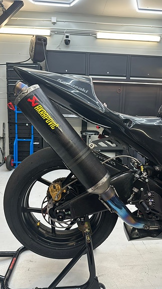 Kawasaki Zx10r banhoj 11 of 13