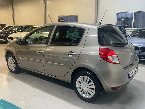 Renault Clio 7 of 19