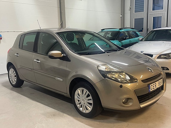 Renault Clio 5 of 19