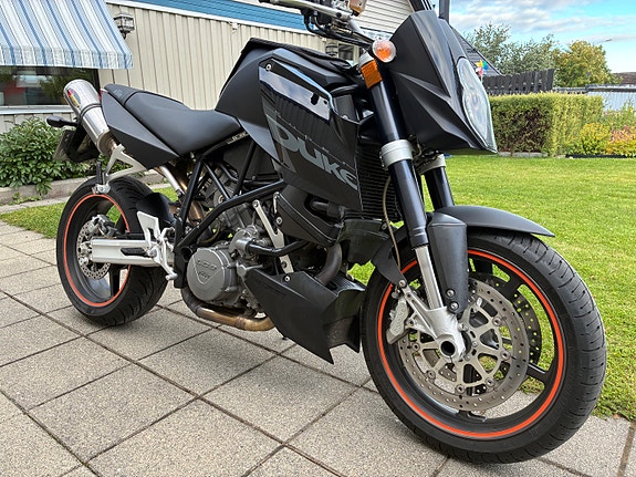 KTM Superduke 990 3 of 6