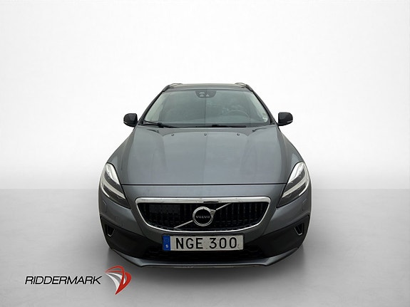 Volvo V40 Cross Country 2 of 29