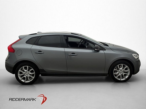 Volvo V40 Cross Country 6 of 29