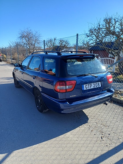 Suzuki Baleno 2 of 3