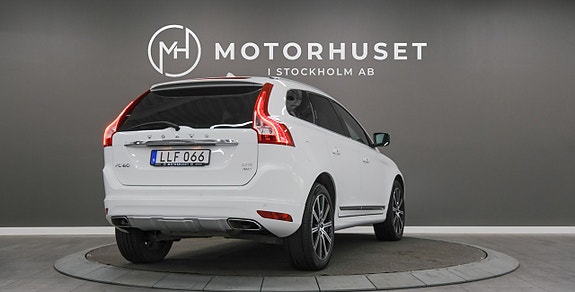 Volvo XC60 6 of 22