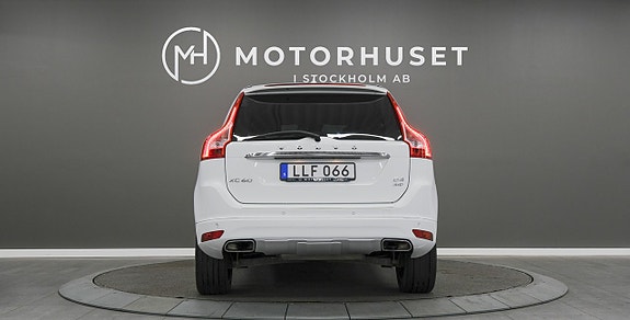 Volvo XC60 5 of 22