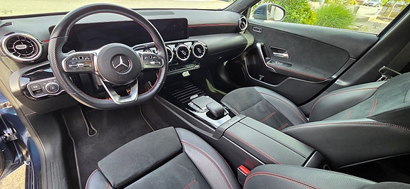 Mercedes-Benz A250 e 6 of 6