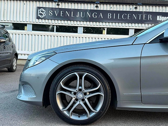 Mercedes-Benz E200 6 of 26
