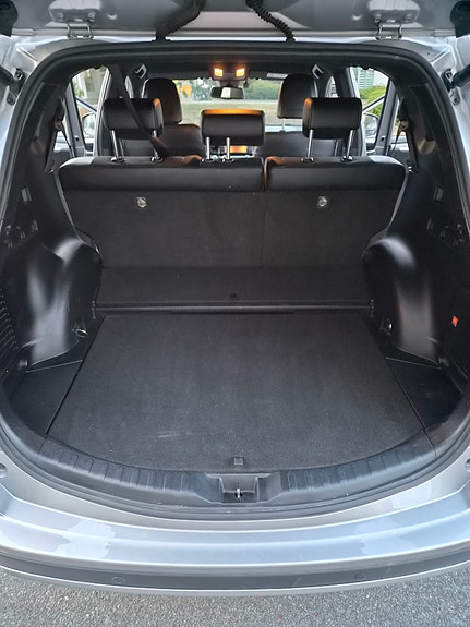 Toyota RAV4 22 of 25