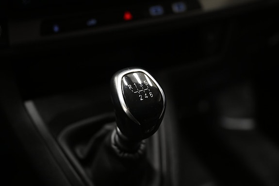 Opel Vivaro 19 of 30