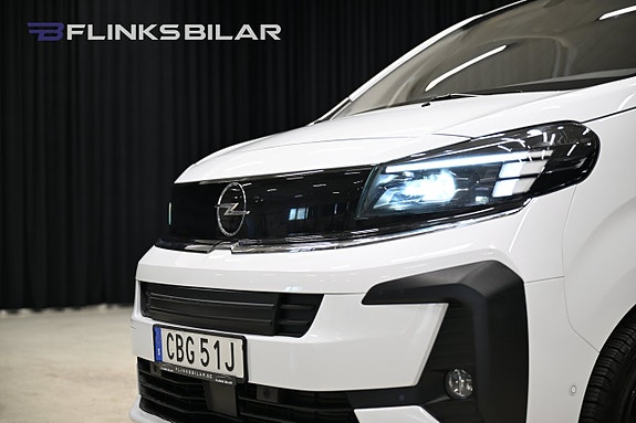 Opel Vivaro 13 of 30